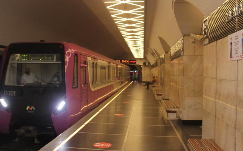 Bakı metrosunda qatarların hərəkətində 11 dəqiqə yubanma olub